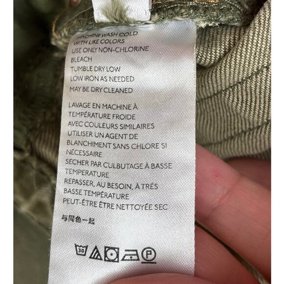 We The Free Women’s 28 Green Button Fly Distressed Medium Weight Denim Jeans - Picture 5 of 6